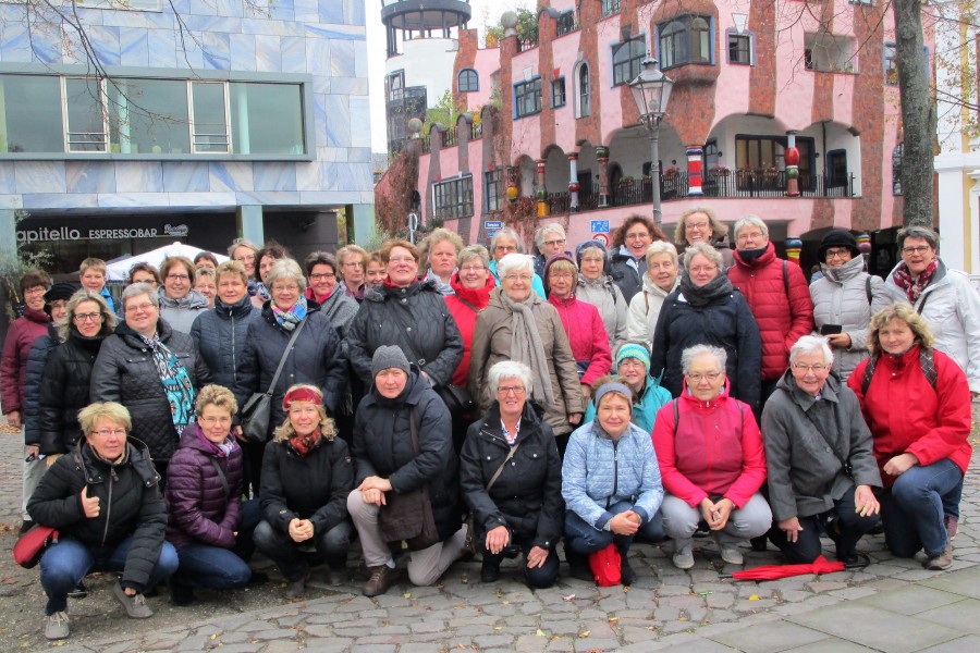 November 17 - Städtetour der Schneverdinger Landfrauen führt nach Magdeburg